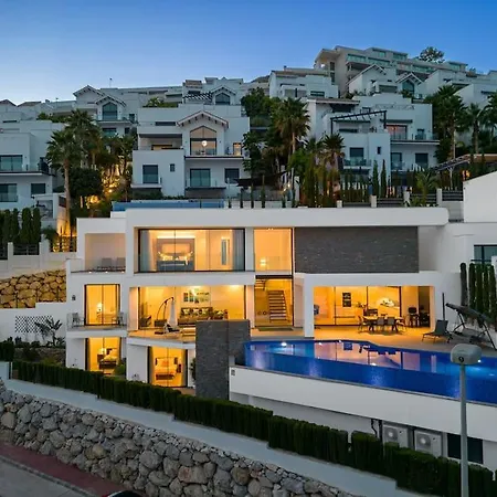 Higueronrentals Palm Springs Villa *